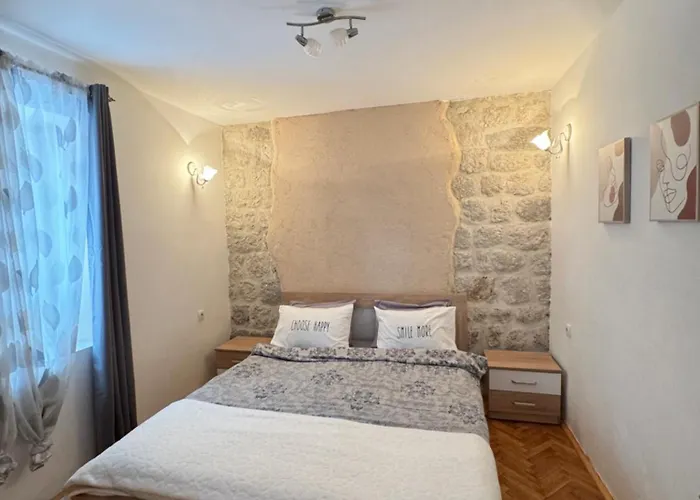 Cozy Little House Kotor